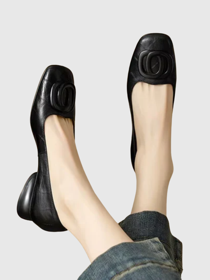 Ombeline ballerines en cuir à bout carré Léonie Varenne vue 1
