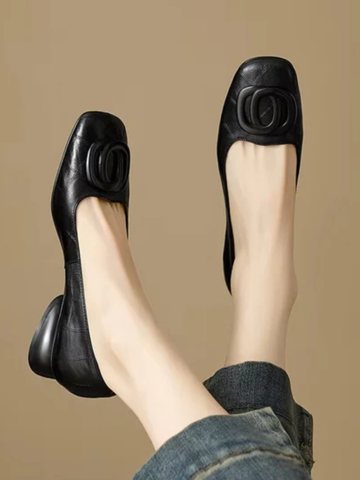 Ombeline ballerines en cuir à bout carré Léonie Varenne vue 2