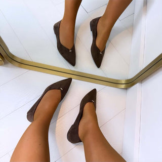 Servane | Ballerines Pointues à Détail Doré - Café