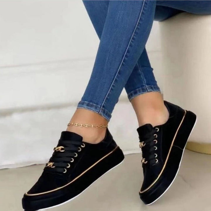 Charlotte baskets chic à détail doré Léonie Varenne vue 4