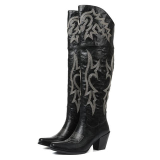 Joséphine bottes cuissardes style santiag Léonie Varenne vue 12