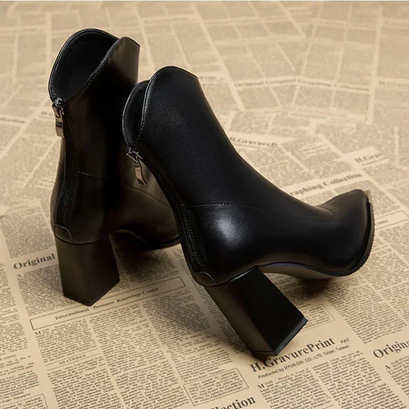 Noémie bottines chelsea à bout métallisé Léonie Varenne vue 7