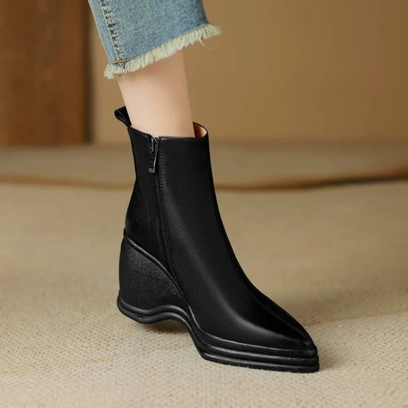 Ophélie | Bottines Pointues à Talon Compensé