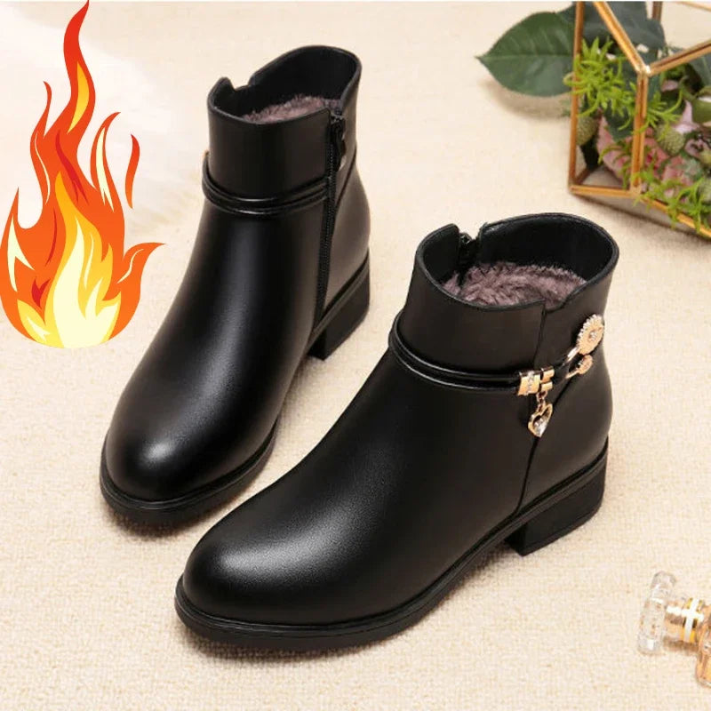 Constance | Bottines Doublées à Talon Bas — Noir doublé polaire