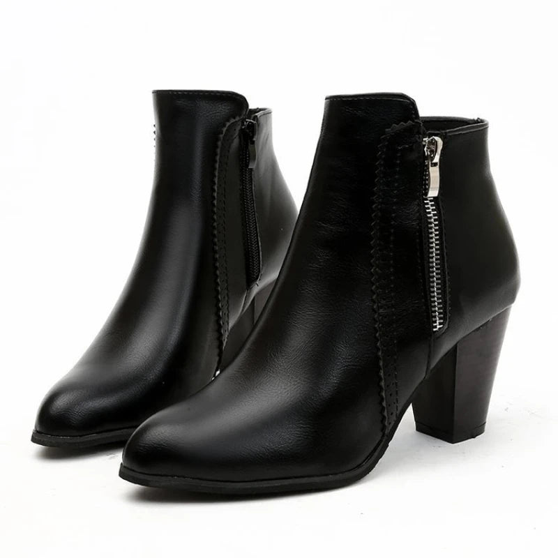 Margaux | Bottines Rétro à Talon Carré et Zip - Noir