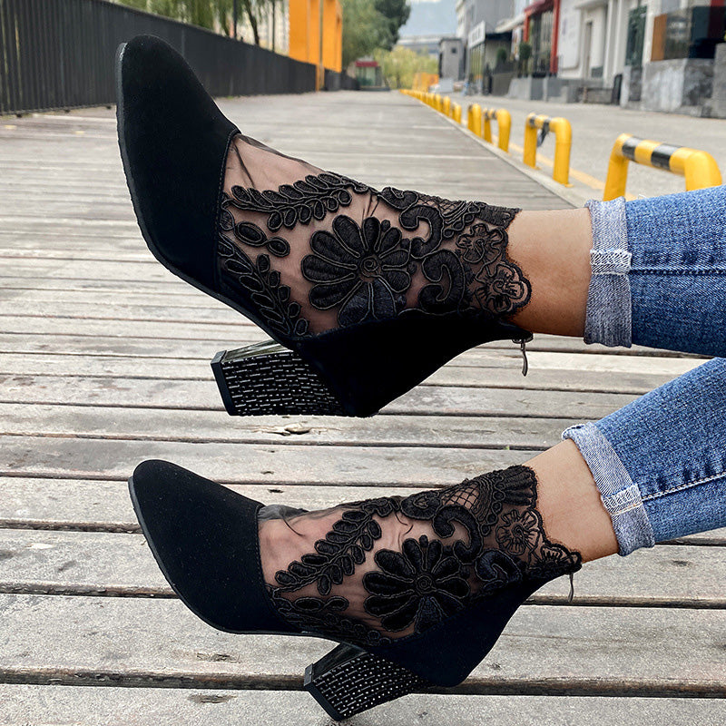 Joséphine bottines à talon en dentelle Léonie Varenne vue 4