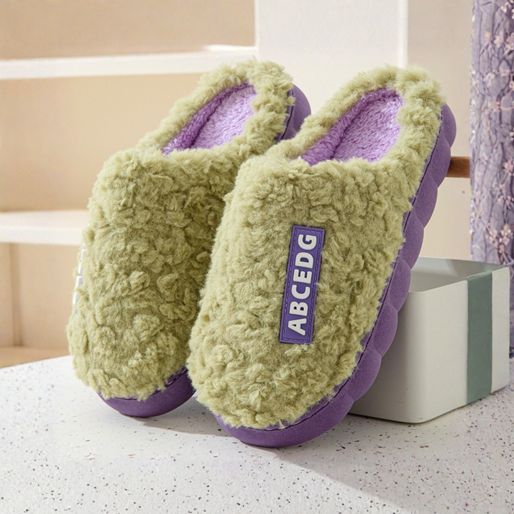 Capucine chaussons en peluche antidérapants Léonie Varenne vue 15