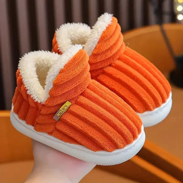 Juliette chaussons en peluche antidérapants Léonie Varenne vue 12