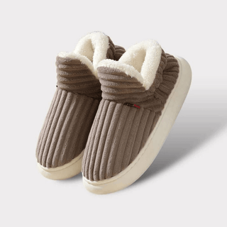 Juliette chaussons en peluche antidérapants Léonie Varenne vue 18