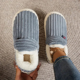 Juliette chaussons en peluche antidérapants Léonie Varenne vue 9