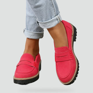 Lucile | Mocassins Confort à Semelle Crantée — Rouge