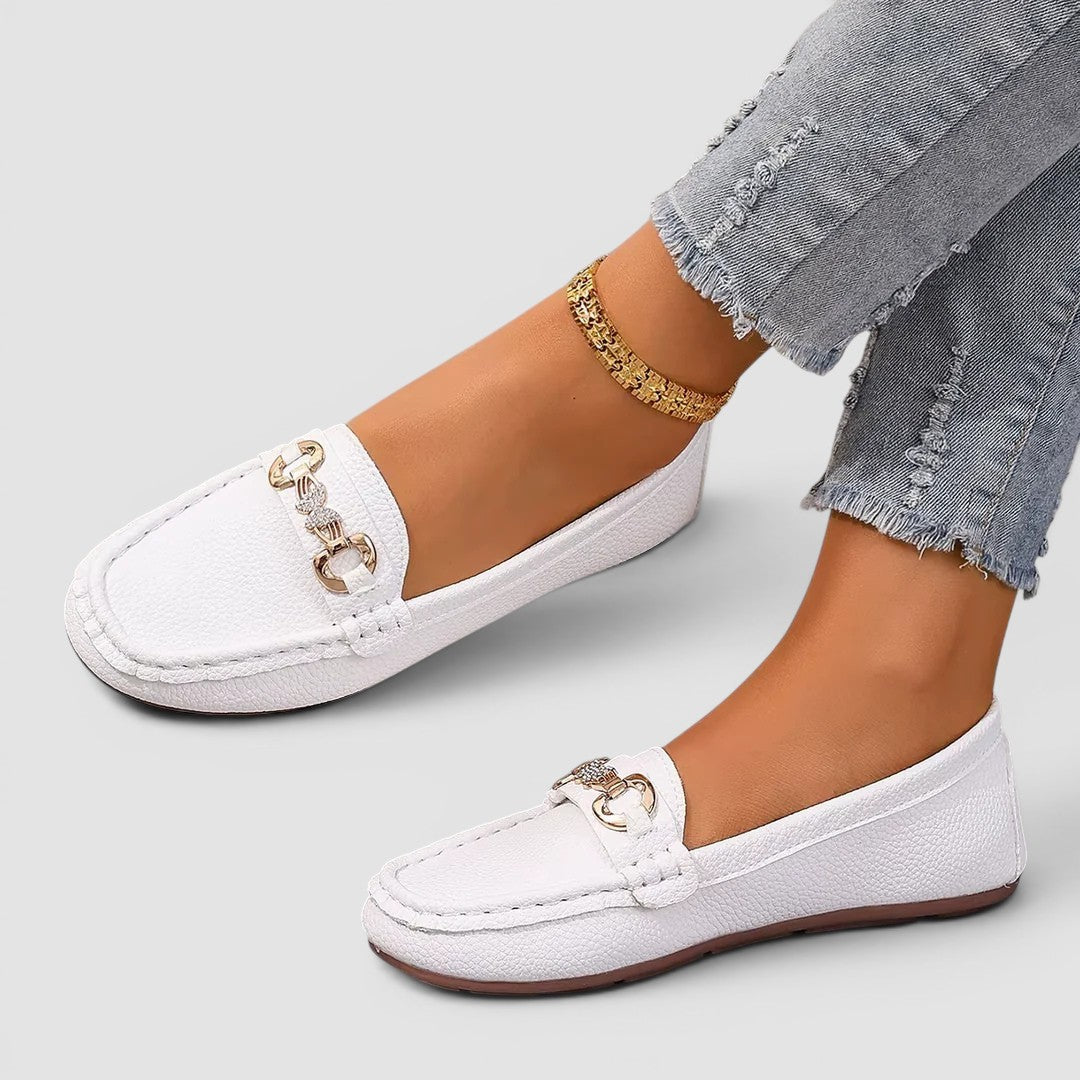 Corentine mocassins à détail chaîne Léonie Varenne vue 1